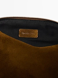 Petite trousse de toilette en croûte de cuir