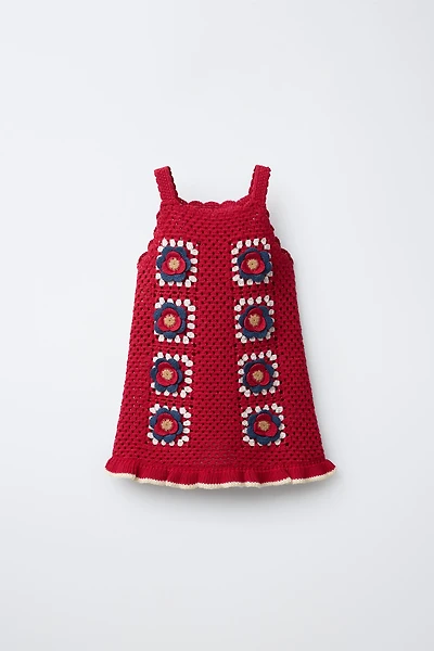CROCHET FLORAL KNIT DRESS