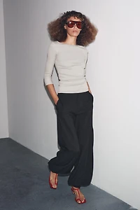 COTTON BOAT NECK T-SHIRT