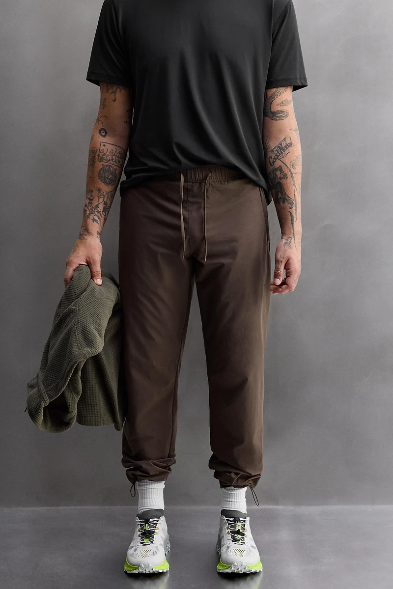 TECHNICAL PANTS
