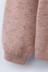 FLORAL EMBROIDERED KNIT SWEATER