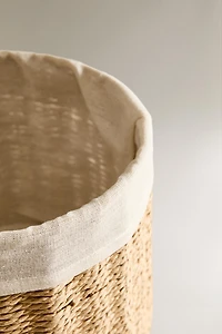 ROUND COTTON-LINED BASKET