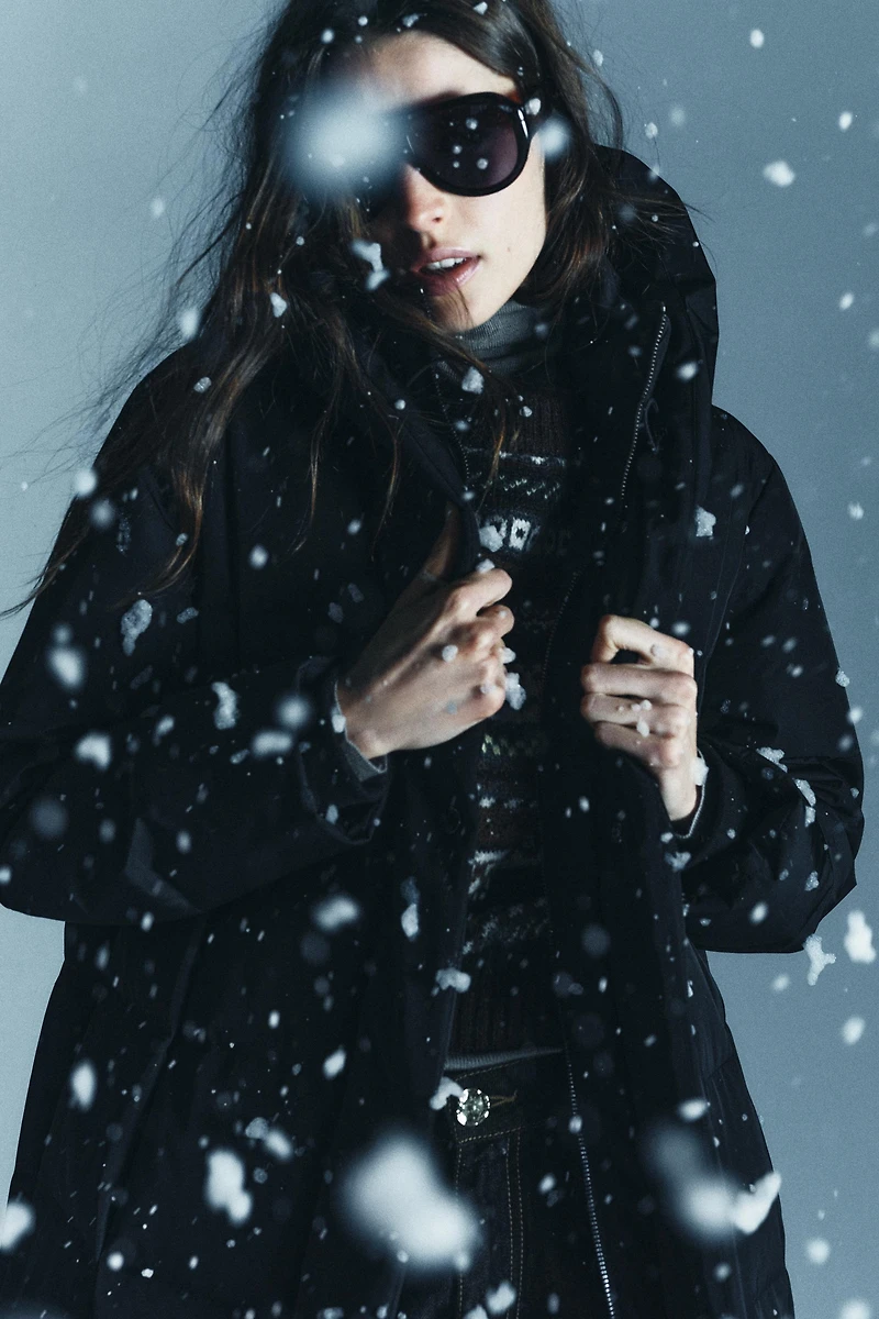 LONG WATER REPELLENT WINDPROOF HOODED DOWN COAT