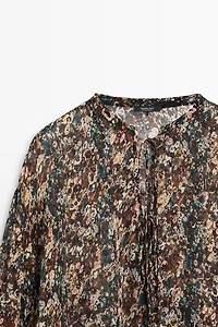 Floral print flowing shirt