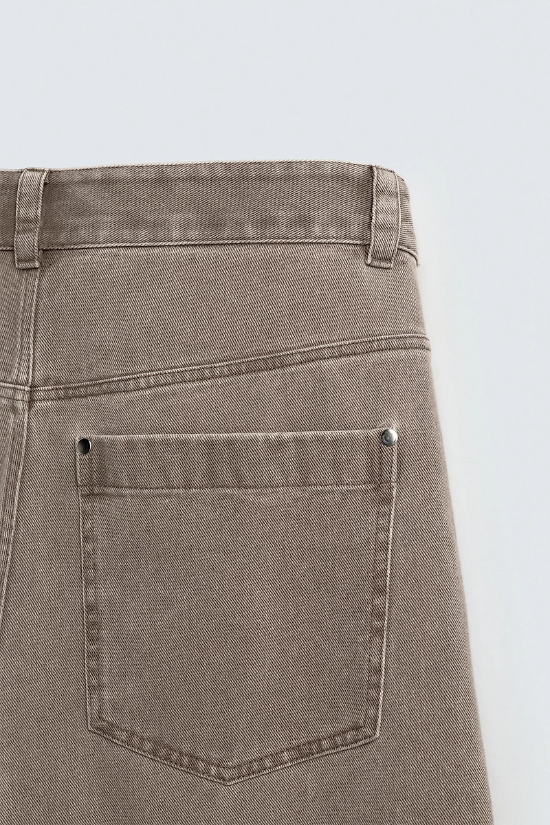 PANTALON DÉCONTRACTÉ À CLOUS