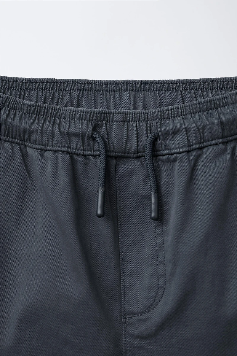 STRAIGHT LEG PANTS WITH LABEL