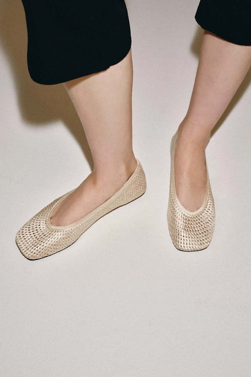 BRAIDED EFFECT BALLET FLATS