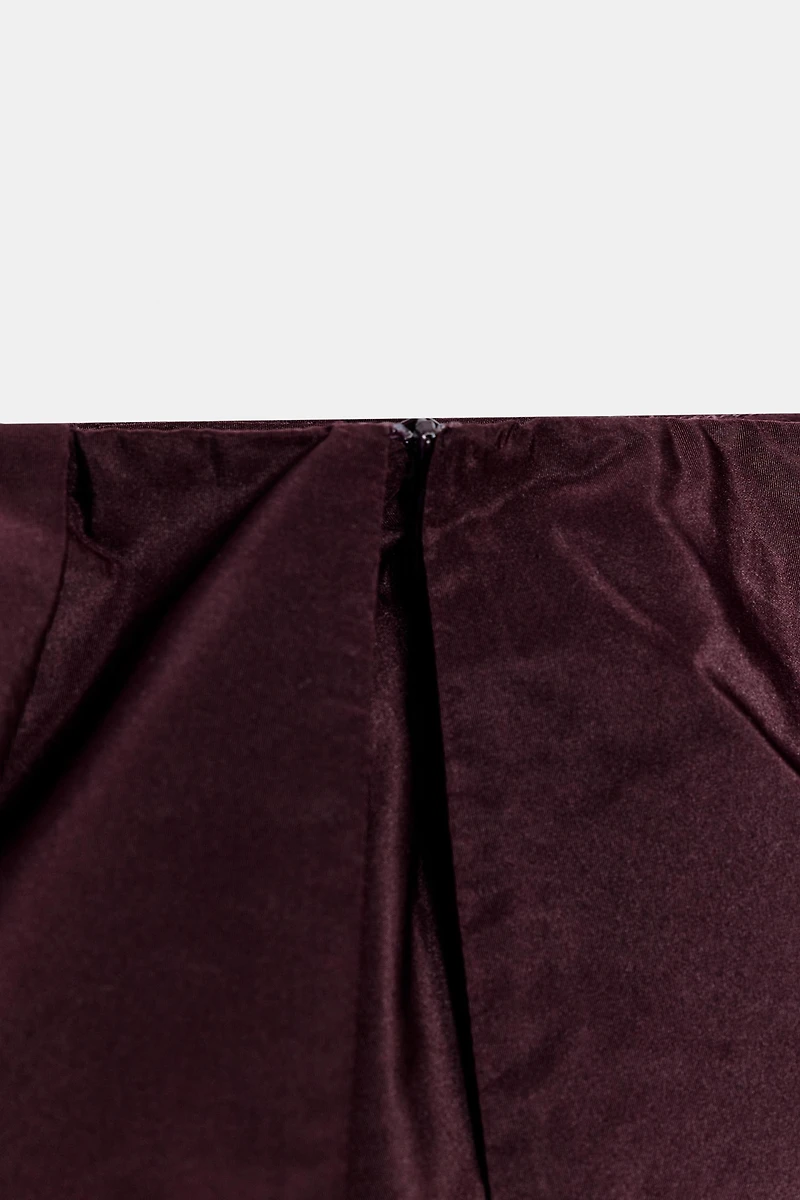 VOLUMINOUS MIDI SKIRT