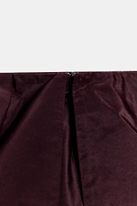 VOLUMINOUS MIDI SKIRT