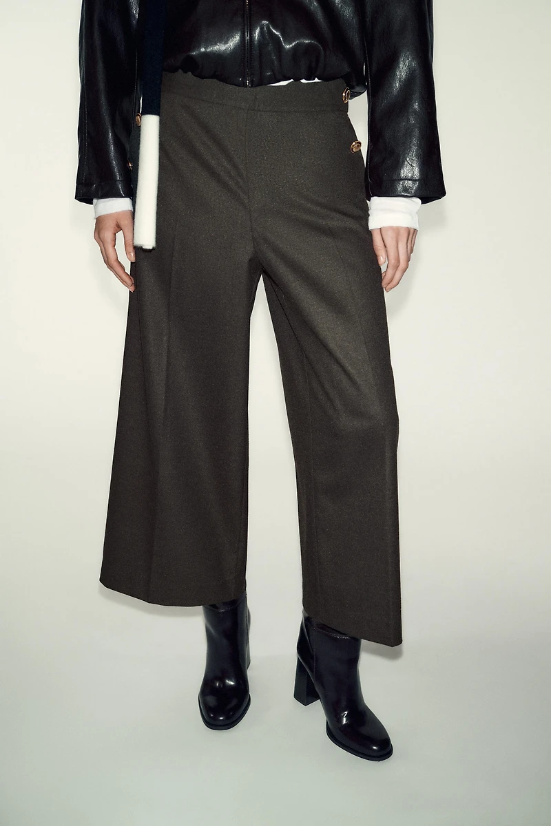 BUTTONED CULOTTES