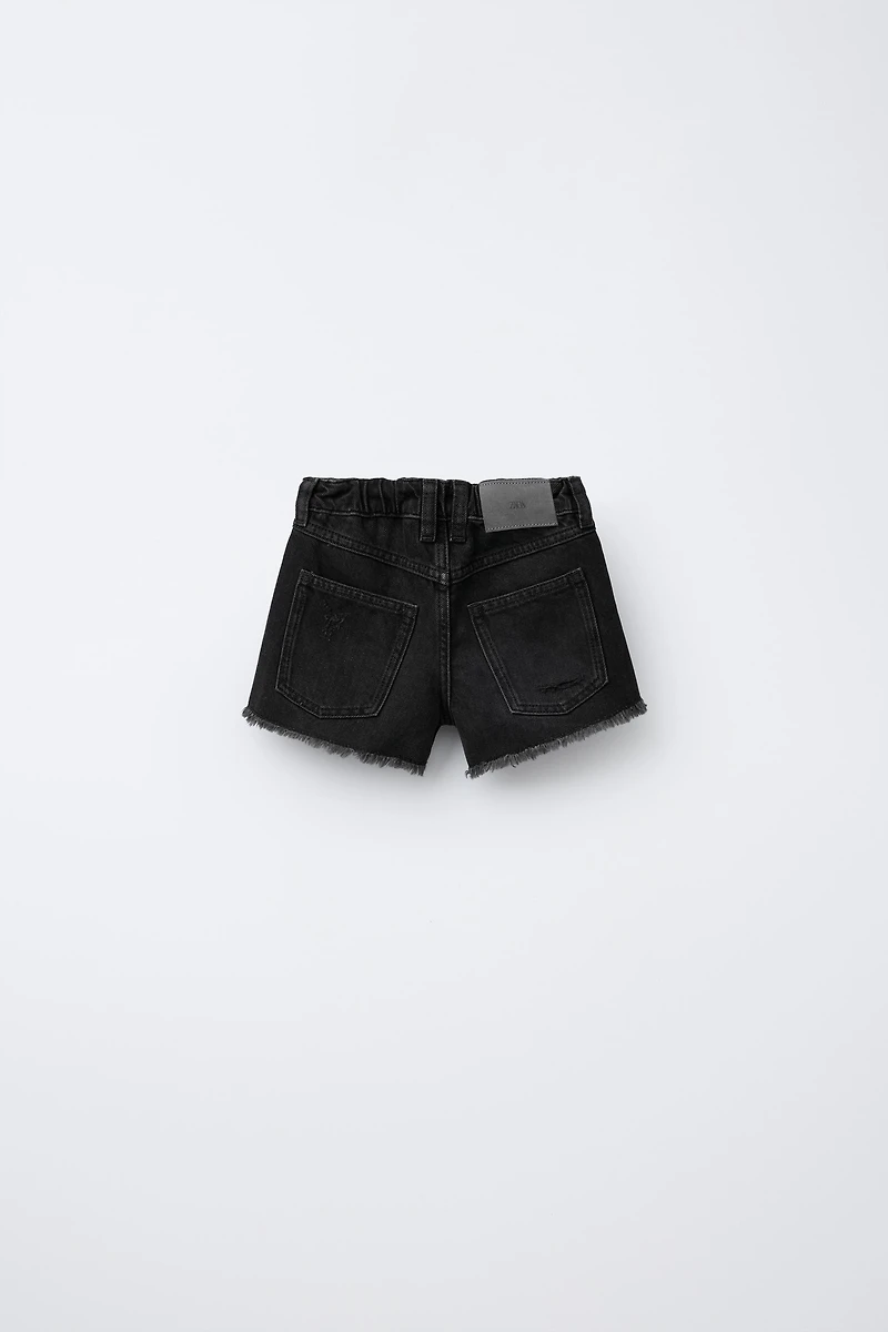 RIPPED DENIM SHORTS
