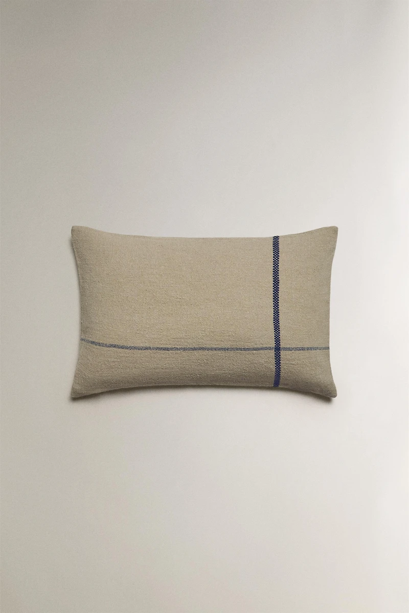 CONTRAST LINE THROW PILLOW COVER