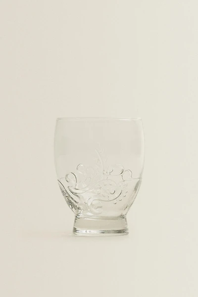 RAISED FLORAL DESIGN GLASS TUMBLER