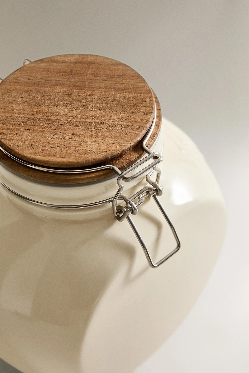 AIRTIGHT PORCELAIN LID