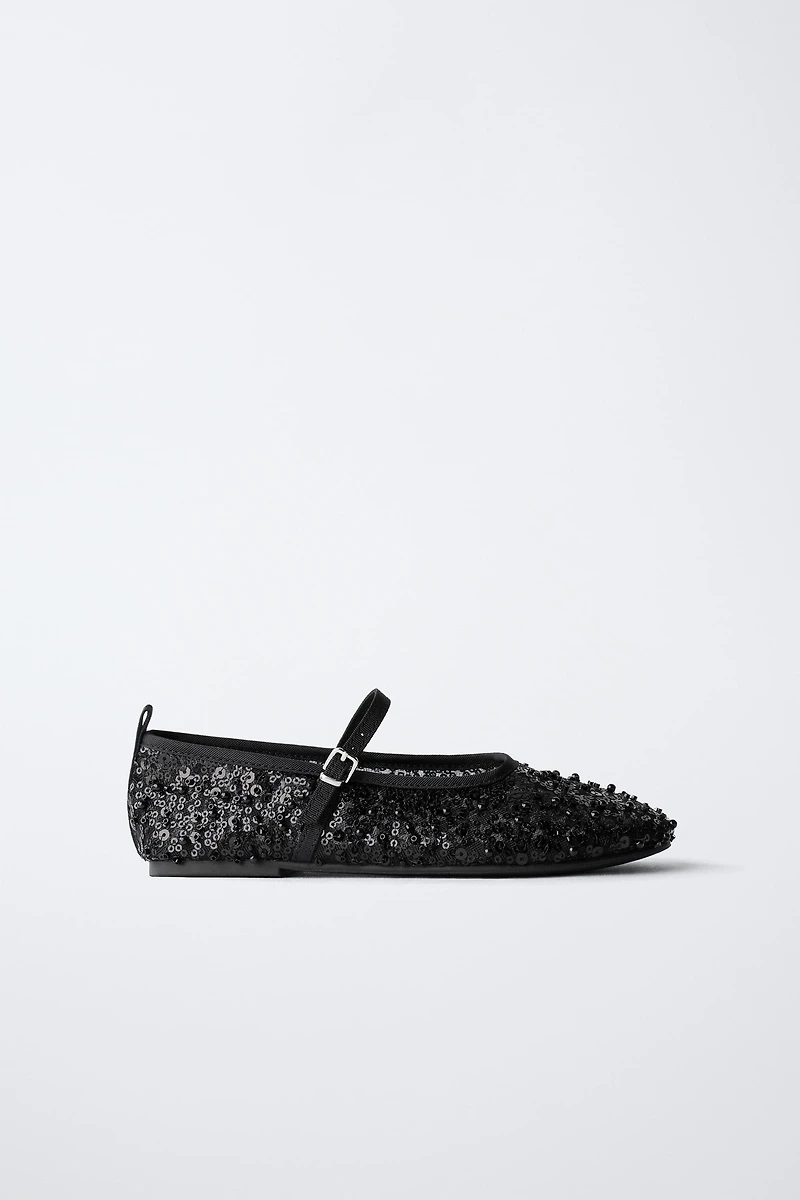 BUCKLE BALLET FLATS WITH PEARLS