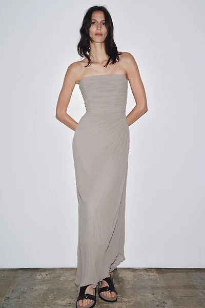 PLEATED STRAPLESS DRESS