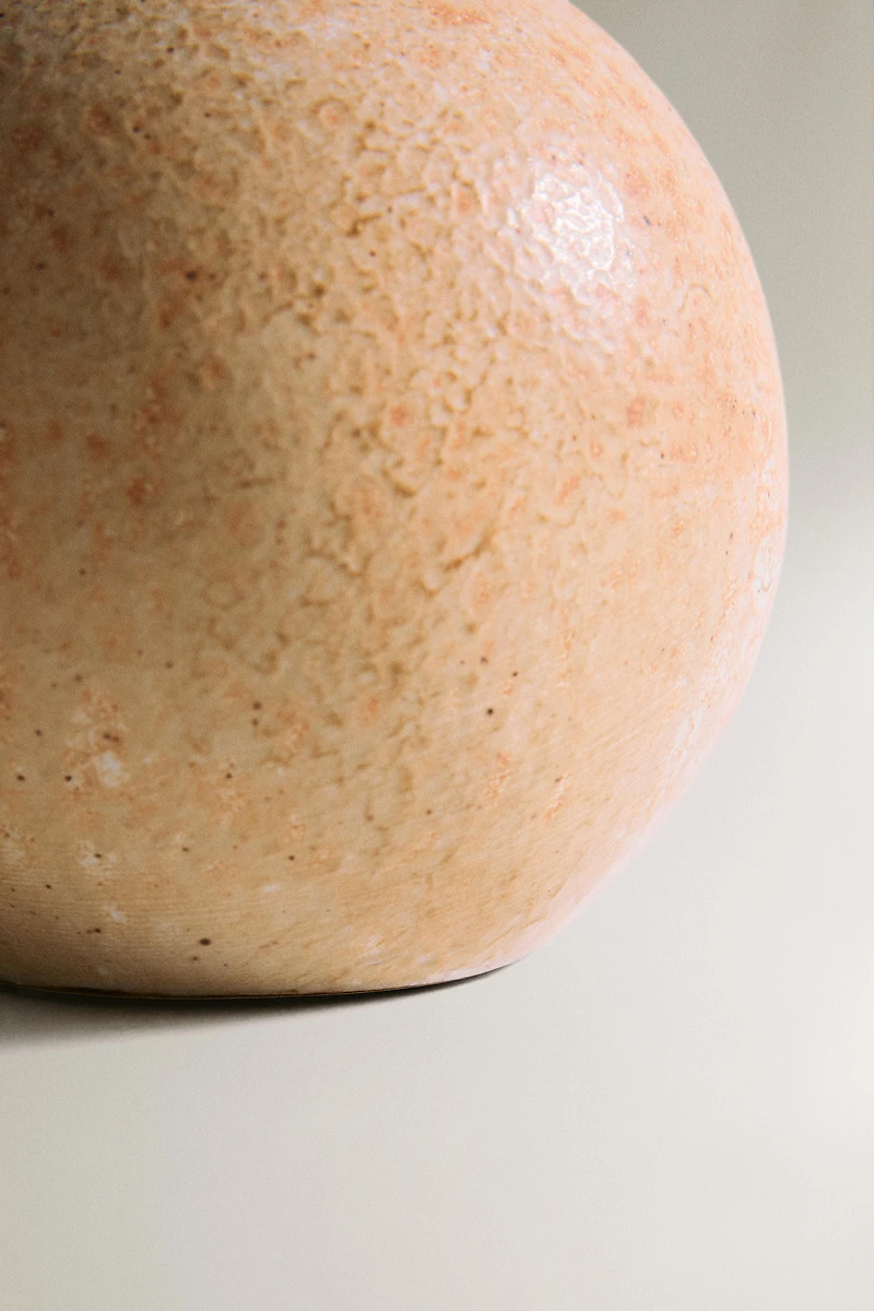 DECORATIVE CERAMIC BALL