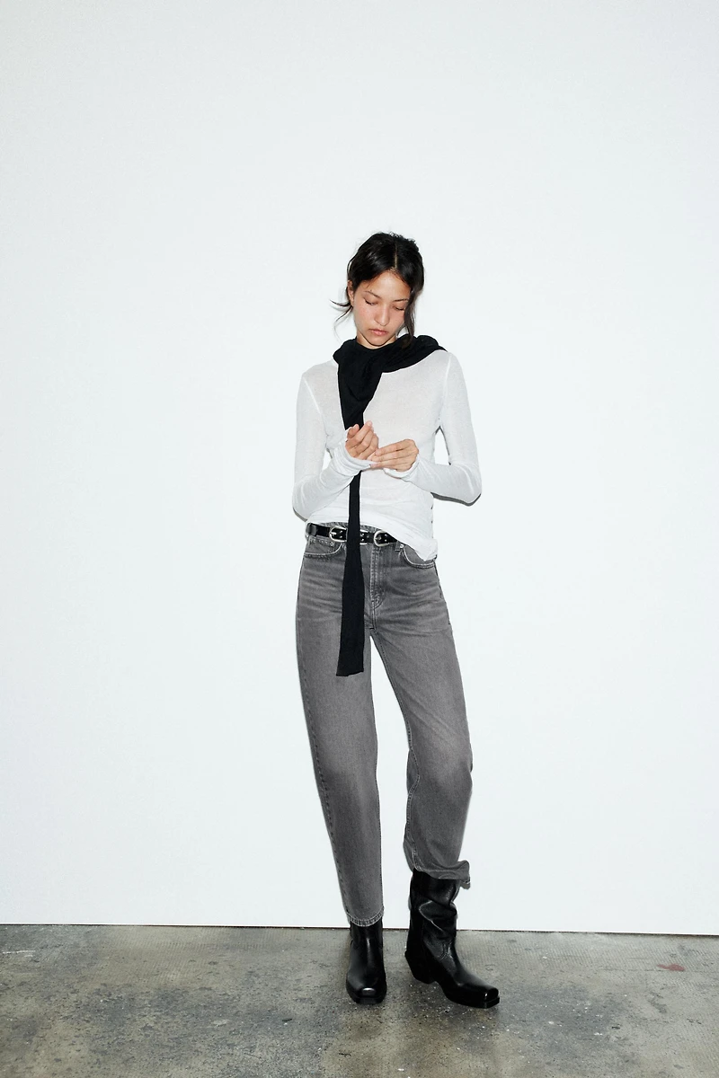 TRF MOM FIT HIGH WAIST JEANS