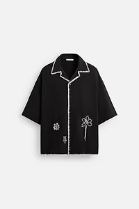 CONTRAST EMBROIDERY SHIRT
