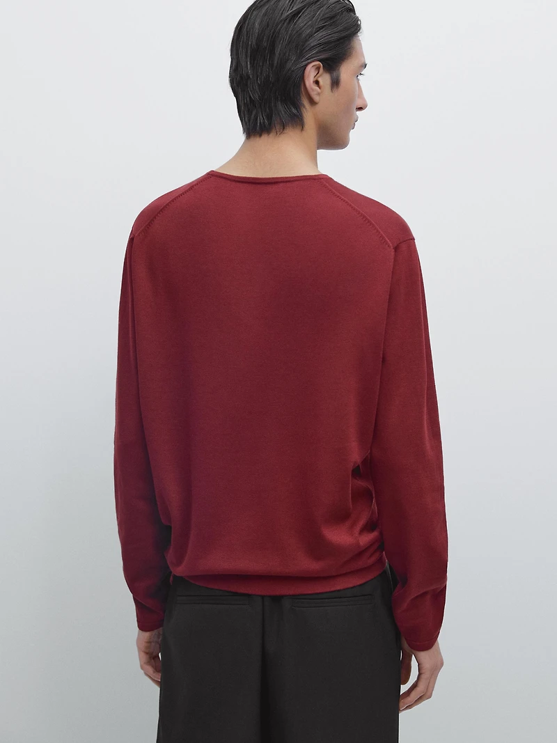 Cotton knit crew neck sweater