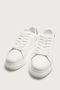HEEL DETAIL SNEAKERS
