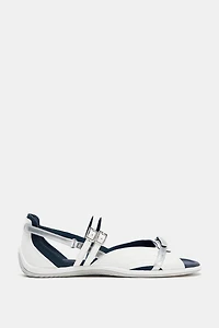 STRAPPY SPORTY SANDALS