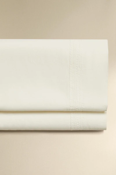 DRAP DE DESSUS BRODÉ