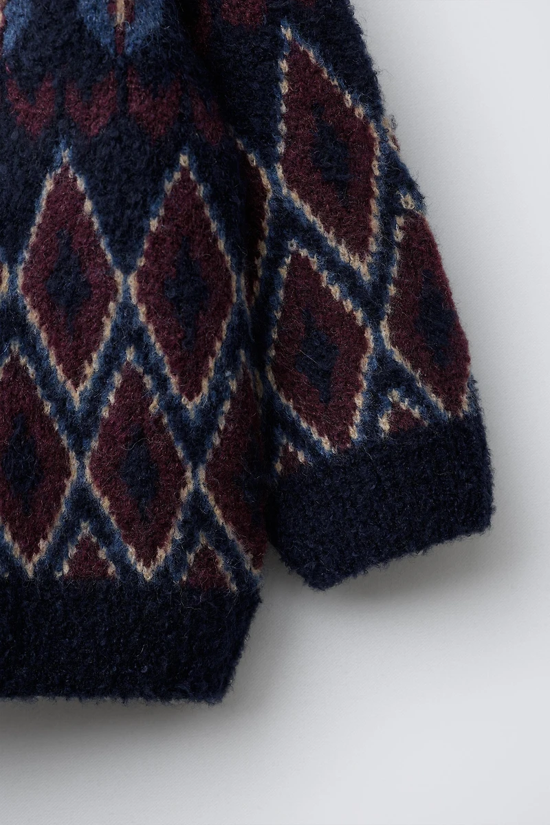 JACQUARD KNIT SWEATER