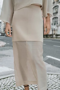 CONTRASTING KNIT PENCIL SKIRT