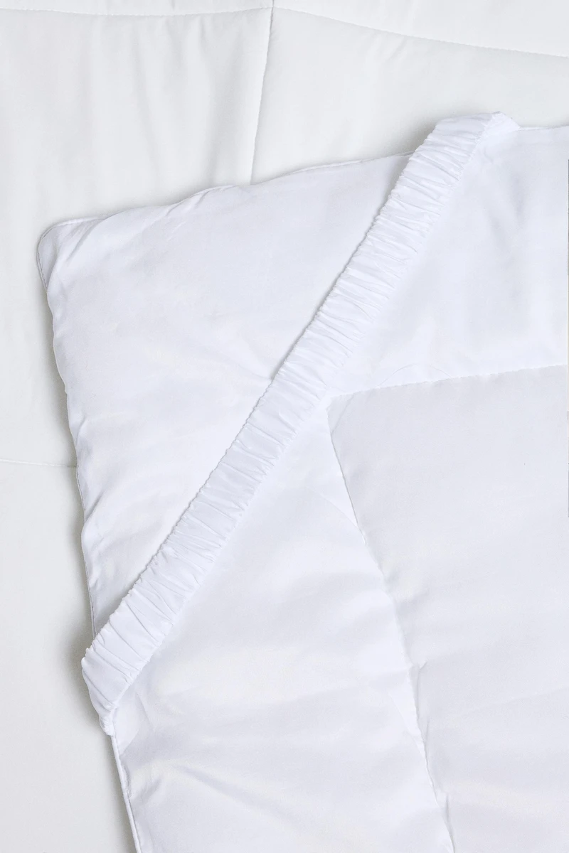 COOLING SENSATION MATTRESS TOPPER