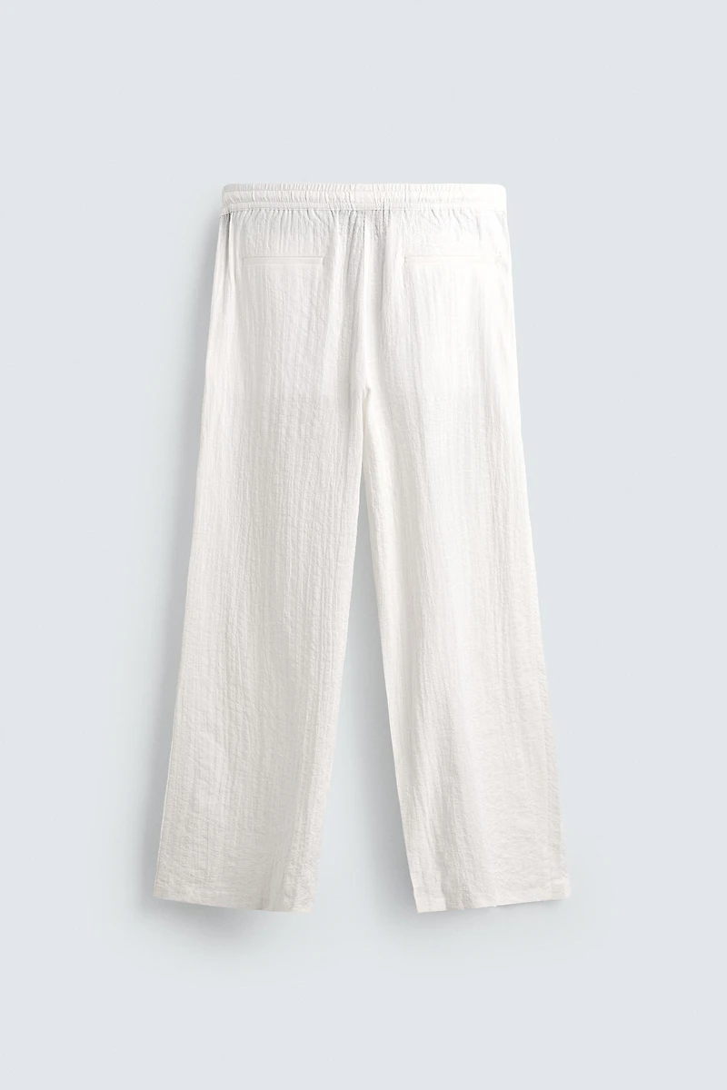 PANTALON COUPE DÉCONTRACTÉE STRUCTURÉ