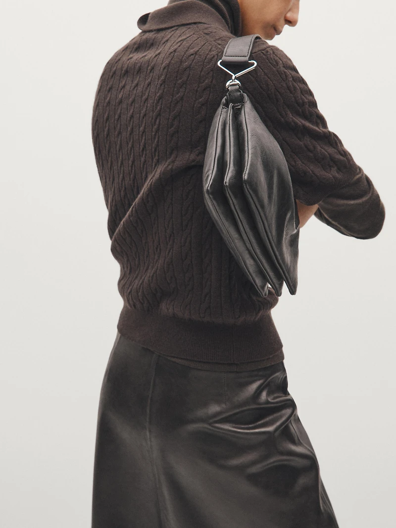 Small nappa leather bag with compartments