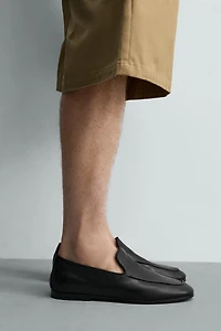 LEATHER LOAFERS