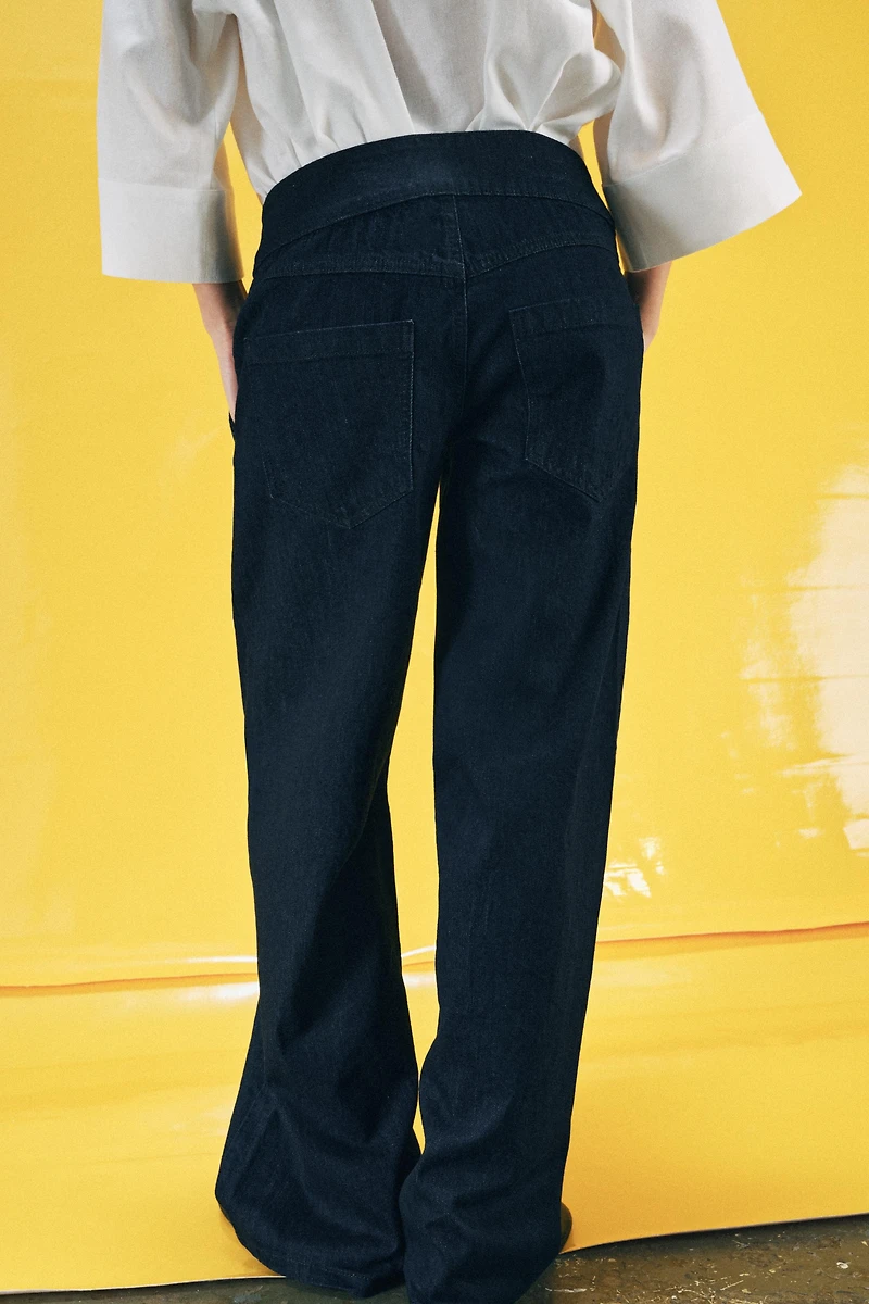 Z1975 LOW RISE WIDE LEG JEANS