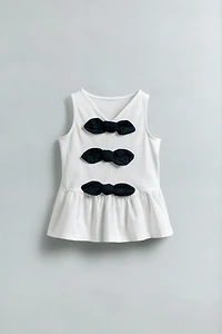 T-SHIRT COMBINÉ AVEC LACETS