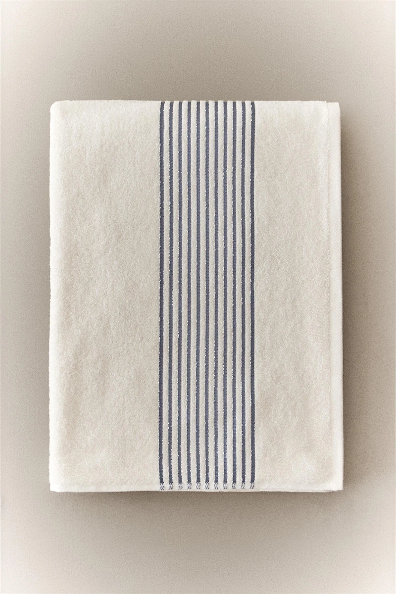 COTTON BATH TOWEL WITH STRIPED BORDER