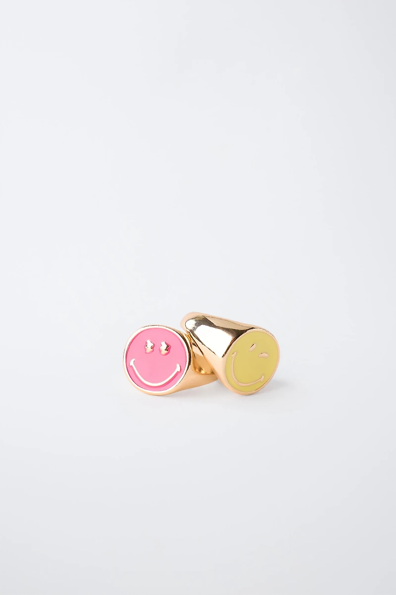 PACK OF RINGS AND BEADED BRACELET SMILEYWORLD ®