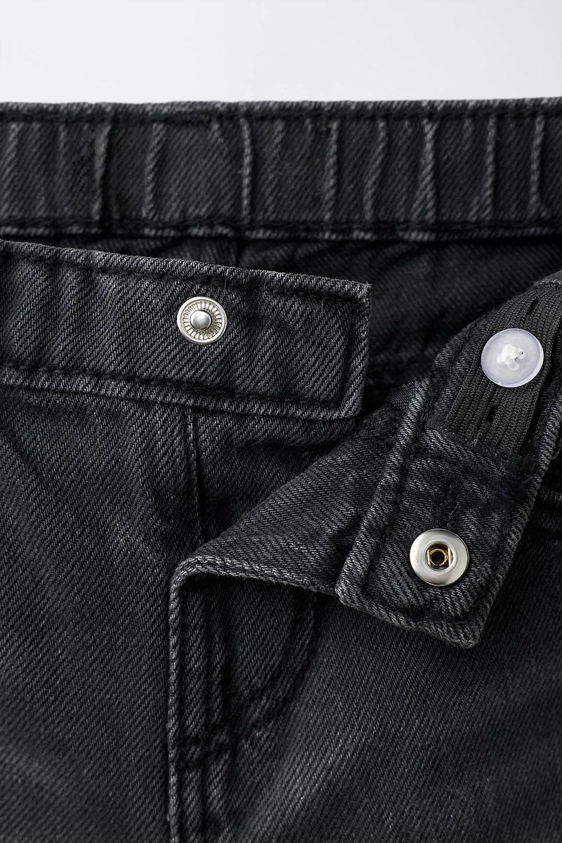 STRAIGHT JEANS