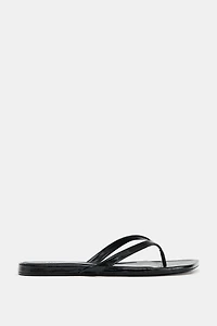 FLAT SANDALS