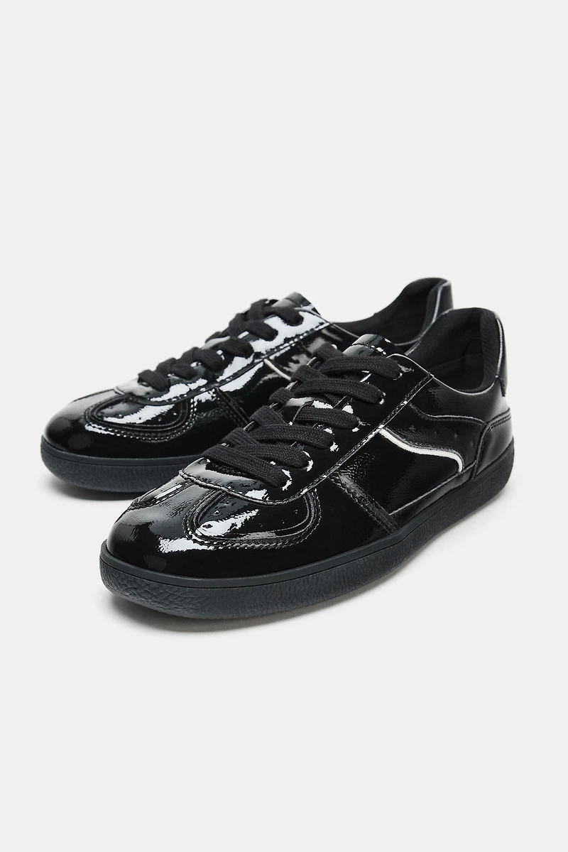 PATENT LEATHER EFFECT SNEAKERS