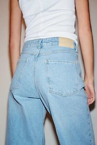 Z1975 HIGH-WAIST COMFORT CULOTTE JEANS