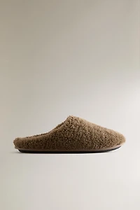 FAUX FUR SLIPPERS