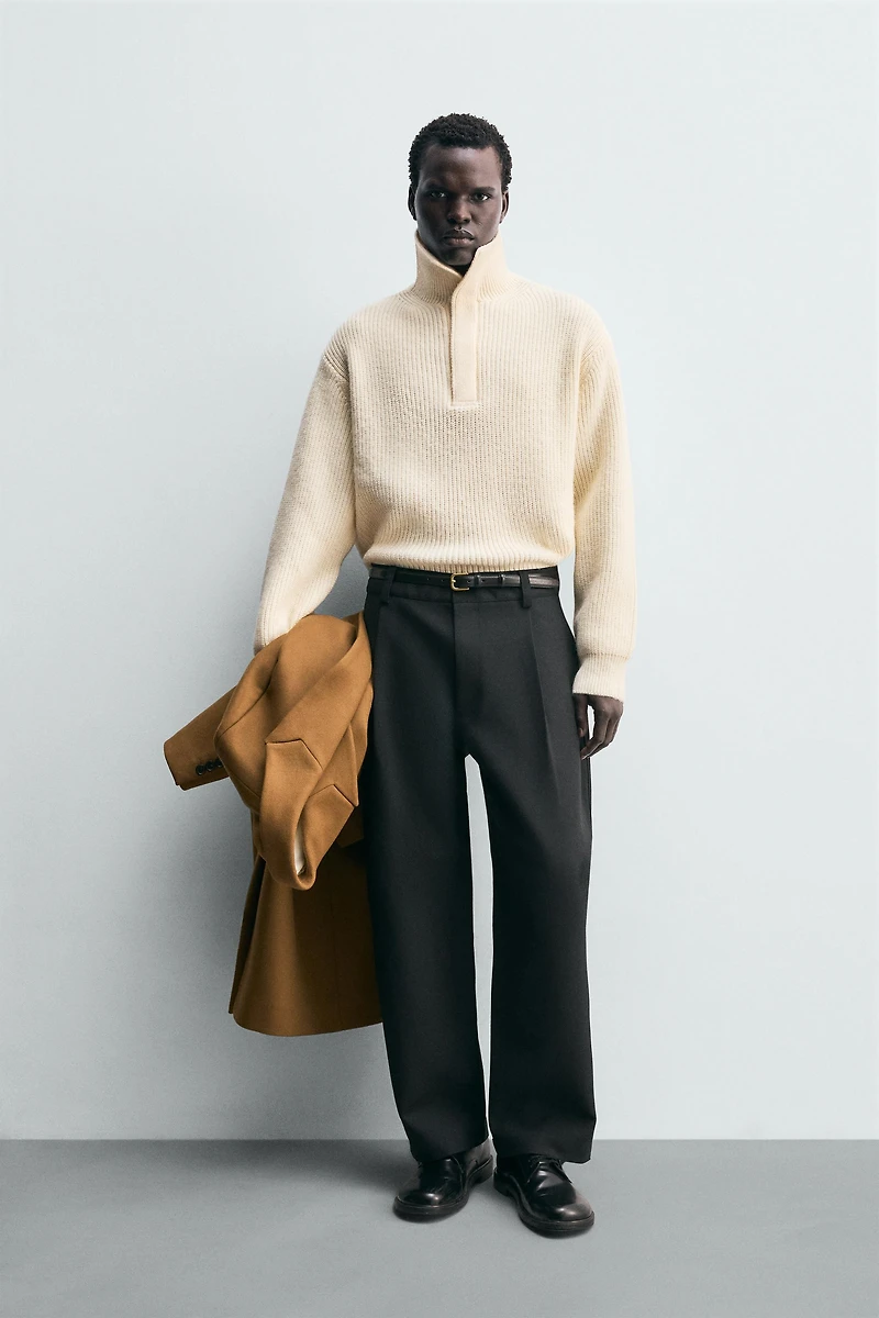 TEXTURED MOCK NECK JUMPER