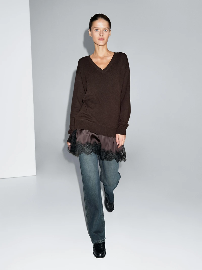 Long knit sweater with contrast lace