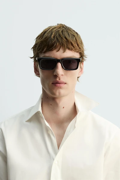 RECTANGULAR SUNGLASSES