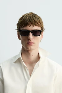 RECTANGULAR SUNGLASSES