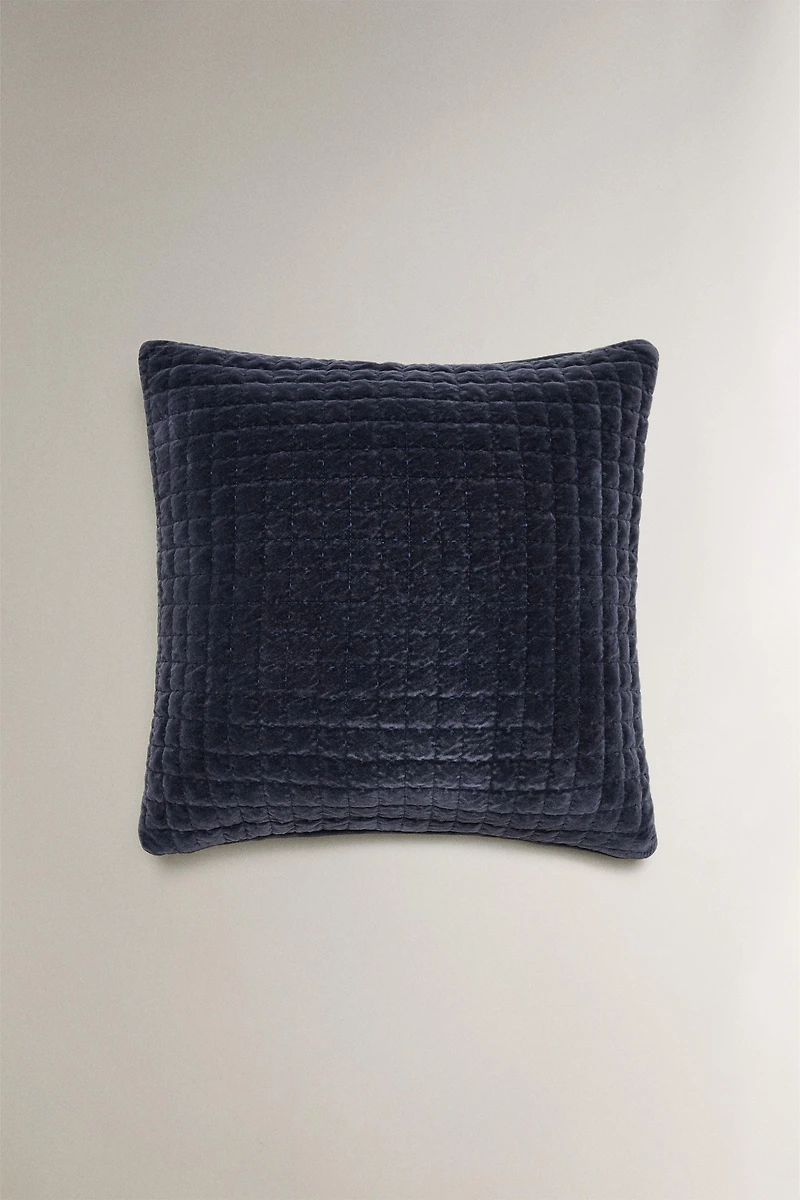 QUILTED THROW PILLOW COVER