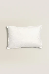 FEATHER PILLOW WITH A COTTON COVER (AND CUSHION FILLING)