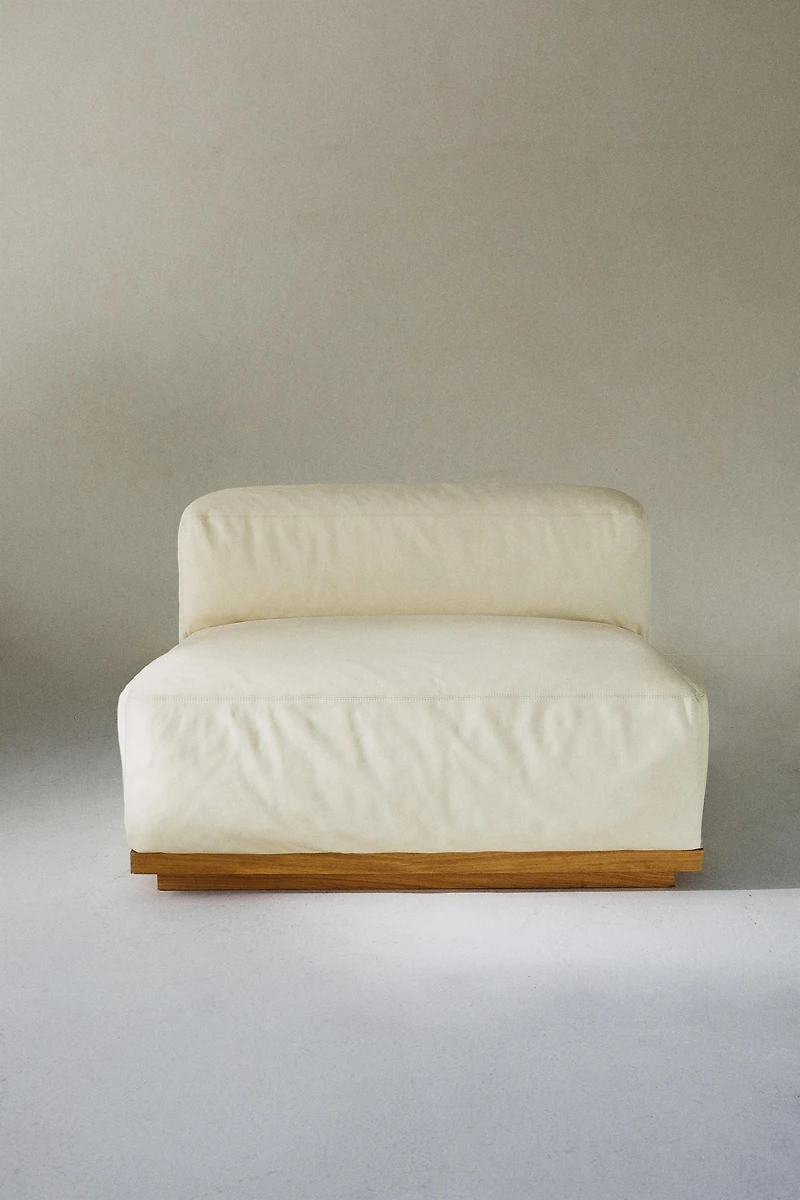 SOFA 02 | CENTERPIECE MODULE