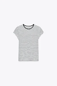 T-SHIRT RUSTIQUE À MANCHES COURTES